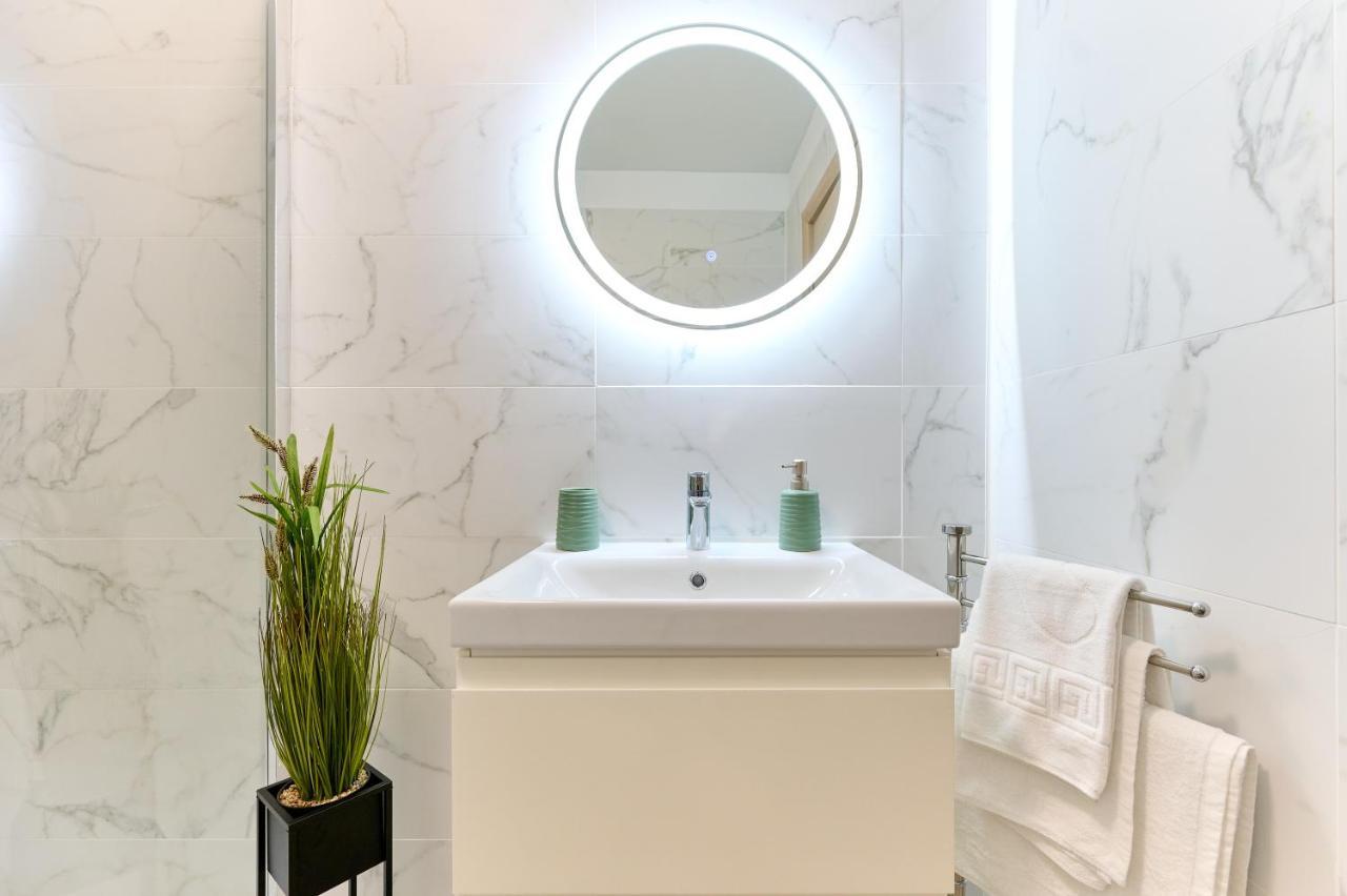 Appartamento Infinity Luxury Studio - Nord10 By Alezzi Năvodari Esterno foto